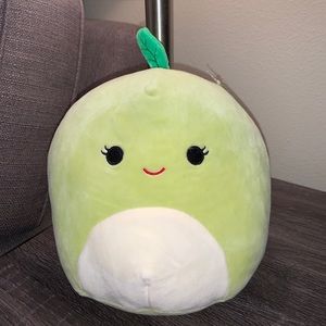 Squishmallow Apple